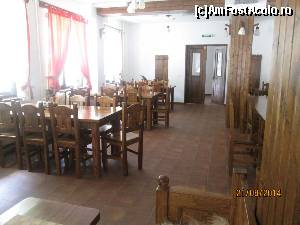 [P14] Din restaurant » foto by DaRKruCS
 - 
<span class="allrVoted glyphicon glyphicon-heart hidden" id="av592231"></span>
<a class="m-l-10 hidden" id="sv592231" onclick="voting_Foto_DelVot(,592231,12291)" role="button">șterge vot <span class="glyphicon glyphicon-remove"></span></a>
<a id="v9592231" class=" c-red"  onclick="voting_Foto_SetVot(592231)" role="button"><span class="glyphicon glyphicon-heart-empty"></span> <b>LIKE</b> = Votează poza</a> <img class="hidden"  id="f592231W9" src="/imagini/loader.gif" border="0" /><span class="AjErrMes hidden" id="e592231ErM"></span>