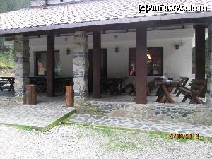 [P09] Terasa restaurantului...  » foto by DaRKruCS
 - 
<span class="allrVoted glyphicon glyphicon-heart hidden" id="av592225"></span>
<a class="m-l-10 hidden" id="sv592225" onclick="voting_Foto_DelVot(,592225,12291)" role="button">șterge vot <span class="glyphicon glyphicon-remove"></span></a>
<a id="v9592225" class=" c-red"  onclick="voting_Foto_SetVot(592225)" role="button"><span class="glyphicon glyphicon-heart-empty"></span> <b>LIKE</b> = Votează poza</a> <img class="hidden"  id="f592225W9" src="/imagini/loader.gif" border="0" /><span class="AjErrMes hidden" id="e592225ErM"></span>