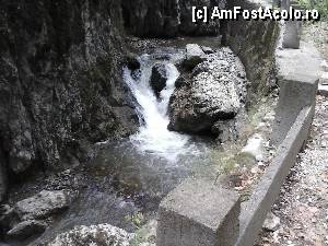 [P07] Bistrita la intrarea in chei » foto by getitaro
 - 
<span class="allrVoted glyphicon glyphicon-heart hidden" id="av350407"></span>
<a class="m-l-10 hidden" id="sv350407" onclick="voting_Foto_DelVot(,350407,12296)" role="button">șterge vot <span class="glyphicon glyphicon-remove"></span></a>
<a id="v9350407" class=" c-red"  onclick="voting_Foto_SetVot(350407)" role="button"><span class="glyphicon glyphicon-heart-empty"></span> <b>LIKE</b> = Votează poza</a> <img class="hidden"  id="f350407W9" src="/imagini/loader.gif" border="0" /><span class="AjErrMes hidden" id="e350407ErM"></span>