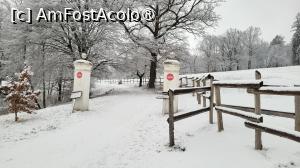 [P24] Zona privată în care locuiește familia » foto by k-lator
 - 
<span class="allrVoted glyphicon glyphicon-heart hidden" id="av1498564"></span>
<a class="m-l-10 hidden" id="sv1498564" onclick="voting_Foto_DelVot(,1498564,12305)" role="button">șterge vot <span class="glyphicon glyphicon-remove"></span></a>
<a id="v91498564" class=" c-red"  onclick="voting_Foto_SetVot(1498564)" role="button"><span class="glyphicon glyphicon-heart-empty"></span> <b>LIKE</b> = Votează poza</a> <img class="hidden"  id="f1498564W9" src="/imagini/loader.gif" border="0" /><span class="AjErrMes hidden" id="e1498564ErM"></span>