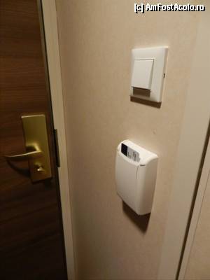 [P11] Pentru curent electric, cruise cardul trebuie folosit ca la hotel.  » foto by TraianS
 - 
<span class="allrVoted glyphicon glyphicon-heart hidden" id="av351266"></span>
<a class="m-l-10 hidden" id="sv351266" onclick="voting_Foto_DelVot(,351266,12337)" role="button">șterge vot <span class="glyphicon glyphicon-remove"></span></a>
<a id="v9351266" class=" c-red"  onclick="voting_Foto_SetVot(351266)" role="button"><span class="glyphicon glyphicon-heart-empty"></span> <b>LIKE</b> = Votează poza</a> <img class="hidden"  id="f351266W9" src="/imagini/loader.gif" border="0" /><span class="AjErrMes hidden" id="e351266ErM"></span>