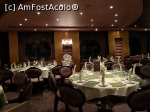 [P27] Restaurantul pentru cină, The Black Crab (aici, decorat pentru seara mediteraneană)  » foto by crismis
 - 
<span class="allrVoted glyphicon glyphicon-heart hidden" id="av1124312"></span>
<a class="m-l-10 hidden" id="sv1124312" onclick="voting_Foto_DelVot(,1124312,12337)" role="button">șterge vot <span class="glyphicon glyphicon-remove"></span></a>
<a id="v91124312" class=" c-red"  onclick="voting_Foto_SetVot(1124312)" role="button"><span class="glyphicon glyphicon-heart-empty"></span> <b>LIKE</b> = Votează poza</a> <img class="hidden"  id="f1124312W9" src="/imagini/loader.gif" border="0" /><span class="AjErrMes hidden" id="e1124312ErM"></span>