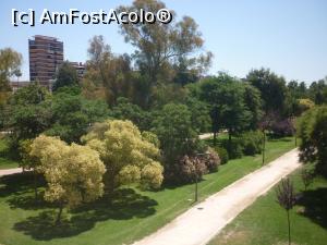 [P25] am gasit un drum placut spre port: in albia unui rau s-a facut un parc, care taie in doua orasul, poti cobori si urca pe niste trepte la fiecare colt de strada » foto by kati
 - 
<span class="allrVoted glyphicon glyphicon-heart hidden" id="av1045321"></span>
<a class="m-l-10 hidden" id="sv1045321" onclick="voting_Foto_DelVot(,1045321,12337)" role="button">șterge vot <span class="glyphicon glyphicon-remove"></span></a>
<a id="v91045321" class=" c-red"  onclick="voting_Foto_SetVot(1045321)" role="button"><span class="glyphicon glyphicon-heart-empty"></span> <b>LIKE</b> = Votează poza</a> <img class="hidden"  id="f1045321W9" src="/imagini/loader.gif" border="0" /><span class="AjErrMes hidden" id="e1045321ErM"></span>