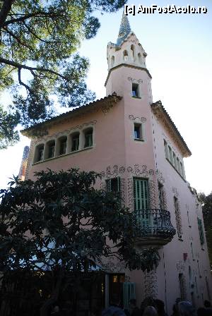 [P03] Casa lui Gaudi din Parc Guell » foto by cora87
 - 
<span class="allrVoted glyphicon glyphicon-heart hidden" id="av351569"></span>
<a class="m-l-10 hidden" id="sv351569" onclick="voting_Foto_DelVot(,351569,12347)" role="button">șterge vot <span class="glyphicon glyphicon-remove"></span></a>
<a id="v9351569" class=" c-red"  onclick="voting_Foto_SetVot(351569)" role="button"><span class="glyphicon glyphicon-heart-empty"></span> <b>LIKE</b> = Votează poza</a> <img class="hidden"  id="f351569W9" src="/imagini/loader.gif" border="0" /><span class="AjErrMes hidden" id="e351569ErM"></span>