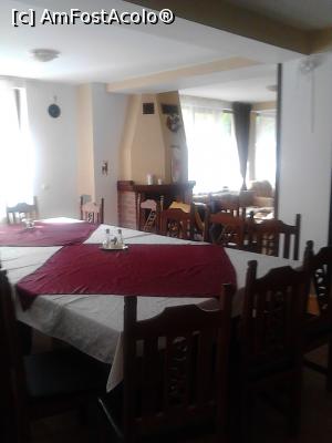 [P36] Restaurantul din interior » foto by mmierla
 - 
<span class="allrVoted glyphicon glyphicon-heart hidden" id="av903153"></span>
<a class="m-l-10 hidden" id="sv903153" onclick="voting_Foto_DelVot(,903153,12365)" role="button">șterge vot <span class="glyphicon glyphicon-remove"></span></a>
<a id="v9903153" class=" c-red"  onclick="voting_Foto_SetVot(903153)" role="button"><span class="glyphicon glyphicon-heart-empty"></span> <b>LIKE</b> = Votează poza</a> <img class="hidden"  id="f903153W9" src="/imagini/loader.gif" border="0" /><span class="AjErrMes hidden" id="e903153ErM"></span>