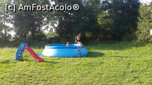 [P04] mini - piscina din curte » foto by raducondurache
 - 
<span class="allrVoted glyphicon glyphicon-heart hidden" id="av891460"></span>
<a class="m-l-10 hidden" id="sv891460" onclick="voting_Foto_DelVot(,891460,12399)" role="button">șterge vot <span class="glyphicon glyphicon-remove"></span></a>
<a id="v9891460" class=" c-red"  onclick="voting_Foto_SetVot(891460)" role="button"><span class="glyphicon glyphicon-heart-empty"></span> <b>LIKE</b> = Votează poza</a> <img class="hidden"  id="f891460W9" src="/imagini/loader.gif" border="0" /><span class="AjErrMes hidden" id="e891460ErM"></span>