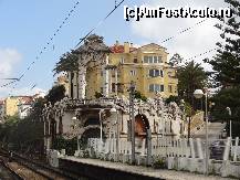 [P02] Statiunea Estoril, imbina armonios trecutul cu prezentul...  » foto by Marian Preda
 - 
<span class="allrVoted glyphicon glyphicon-heart hidden" id="av492156"></span>
<a class="m-l-10 hidden" id="sv492156" onclick="voting_Foto_DelVot(,492156,12540)" role="button">șterge vot <span class="glyphicon glyphicon-remove"></span></a>
<a id="v9492156" class=" c-red"  onclick="voting_Foto_SetVot(492156)" role="button"><span class="glyphicon glyphicon-heart-empty"></span> <b>LIKE</b> = Votează poza</a> <img class="hidden"  id="f492156W9" src="/imagini/loader.gif" border="0" /><span class="AjErrMes hidden" id="e492156ErM"></span>