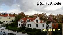 [P34] Frumoase vile vis-a-vis de hotel » foto by Alina53
 - 
<span class="allrVoted glyphicon glyphicon-heart hidden" id="av280456"></span>
<a class="m-l-10 hidden" id="sv280456" onclick="voting_Foto_DelVot(,280456,12540)" role="button">șterge vot <span class="glyphicon glyphicon-remove"></span></a>
<a id="v9280456" class=" c-red"  onclick="voting_Foto_SetVot(280456)" role="button"><span class="glyphicon glyphicon-heart-empty"></span> <b>LIKE</b> = Votează poza</a> <img class="hidden"  id="f280456W9" src="/imagini/loader.gif" border="0" /><span class="AjErrMes hidden" id="e280456ErM"></span>