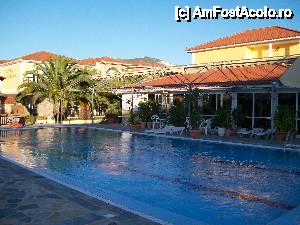 [P02] hotel Metaxa Kalamaki » foto by gabicata19
 - 
<span class="allrVoted glyphicon glyphicon-heart hidden" id="av472548"></span>
<a class="m-l-10 hidden" id="sv472548" onclick="voting_Foto_DelVot(,472548,12554)" role="button">șterge vot <span class="glyphicon glyphicon-remove"></span></a>
<a id="v9472548" class=" c-red"  onclick="voting_Foto_SetVot(472548)" role="button"><span class="glyphicon glyphicon-heart-empty"></span> <b>LIKE</b> = Votează poza</a> <img class="hidden"  id="f472548W9" src="/imagini/loader.gif" border="0" /><span class="AjErrMes hidden" id="e472548ErM"></span>
