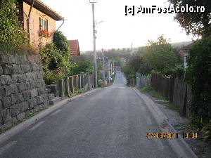 [P06] strada pe care este pensiunea nou asfaltata » foto by crismcl313
 - 
<span class="allrVoted glyphicon glyphicon-heart hidden" id="av357941"></span>
<a class="m-l-10 hidden" id="sv357941" onclick="voting_Foto_DelVot(,357941,12557)" role="button">șterge vot <span class="glyphicon glyphicon-remove"></span></a>
<a id="v9357941" class=" c-red"  onclick="voting_Foto_SetVot(357941)" role="button"><span class="glyphicon glyphicon-heart-empty"></span> <b>LIKE</b> = Votează poza</a> <img class="hidden"  id="f357941W9" src="/imagini/loader.gif" border="0" /><span class="AjErrMes hidden" id="e357941ErM"></span>