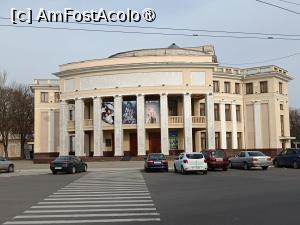 [P33] Tiraspol, Teatrul de Stat de Dramă și Comedie „Nadejda Aronețkaia” » foto by mprofeanu
 - 
<span class="allrVoted glyphicon glyphicon-heart hidden" id="av1476988"></span>
<a class="m-l-10 hidden" id="sv1476988" onclick="voting_Foto_DelVot(,1476988,12581)" role="button">șterge vot <span class="glyphicon glyphicon-remove"></span></a>
<a id="v91476988" class=" c-red"  onclick="voting_Foto_SetVot(1476988)" role="button"><span class="glyphicon glyphicon-heart-empty"></span> <b>LIKE</b> = Votează poza</a> <img class="hidden"  id="f1476988W9" src="/imagini/loader.gif" border="0" /><span class="AjErrMes hidden" id="e1476988ErM"></span>