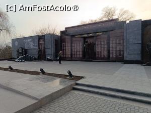 [P39] Tiraspol, Memorialul Gloriei Militare » foto by mprofeanu
 - 
<span class="allrVoted glyphicon glyphicon-heart hidden" id="av1476994"></span>
<a class="m-l-10 hidden" id="sv1476994" onclick="voting_Foto_DelVot(,1476994,12581)" role="button">șterge vot <span class="glyphicon glyphicon-remove"></span></a>
<a id="v91476994" class=" c-red"  onclick="voting_Foto_SetVot(1476994)" role="button"><span class="glyphicon glyphicon-heart-empty"></span> <b>LIKE</b> = Votează poza</a> <img class="hidden"  id="f1476994W9" src="/imagini/loader.gif" border="0" /><span class="AjErrMes hidden" id="e1476994ErM"></span>