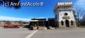[P44] Beciurile Cricova, Casa de Bilete, poză micșorată la jumătate, se vede și trenulețul electric pentru vizitatori » foto by mprofeanu
 - 
<span class="allrVoted glyphicon glyphicon-heart hidden" id="av1476999"></span>
<a class="m-l-10 hidden" id="sv1476999" onclick="voting_Foto_DelVot(,1476999,12581)" role="button">șterge vot <span class="glyphicon glyphicon-remove"></span></a>
<a id="v91476999" class=" c-red"  onclick="voting_Foto_SetVot(1476999)" role="button"><span class="glyphicon glyphicon-heart-empty"></span> <b>LIKE</b> = Votează poza</a> <img class="hidden"  id="f1476999W9" src="/imagini/loader.gif" border="0" /><span class="AjErrMes hidden" id="e1476999ErM"></span>