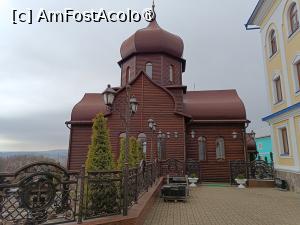 [P82] Ucraina, Mănăstirea Bănceni, Biserica Sf. Lazăr » foto by mprofeanu
 - 
<span class="allrVoted glyphicon glyphicon-heart hidden" id="av1477037"></span>
<a class="m-l-10 hidden" id="sv1477037" onclick="voting_Foto_DelVot(,1477037,12581)" role="button">șterge vot <span class="glyphicon glyphicon-remove"></span></a>
<a id="v91477037" class=" c-red"  onclick="voting_Foto_SetVot(1477037)" role="button"><span class="glyphicon glyphicon-heart-empty"></span> <b>LIKE</b> = Votează poza</a> <img class="hidden"  id="f1477037W9" src="/imagini/loader.gif" border="0" /><span class="AjErrMes hidden" id="e1477037ErM"></span>