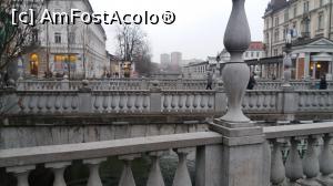 [P13] Ljubliana foto de pe unul din poduri » foto by micutzu
 - 
<span class="allrVoted glyphicon glyphicon-heart hidden" id="av923058"></span>
<a class="m-l-10 hidden" id="sv923058" onclick="voting_Foto_DelVot(,923058,12619)" role="button">șterge vot <span class="glyphicon glyphicon-remove"></span></a>
<a id="v9923058" class=" c-red"  onclick="voting_Foto_SetVot(923058)" role="button"><span class="glyphicon glyphicon-heart-empty"></span> <b>LIKE</b> = Votează poza</a> <img class="hidden"  id="f923058W9" src="/imagini/loader.gif" border="0" /><span class="AjErrMes hidden" id="e923058ErM"></span>