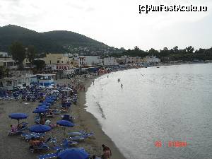[P02] Plaja Lido- Ischia » foto by crismis
 - 
<span class="allrVoted glyphicon glyphicon-heart hidden" id="av522849"></span>
<a class="m-l-10 hidden" id="sv522849" onclick="voting_Foto_DelVot(,522849,12624)" role="button">șterge vot <span class="glyphicon glyphicon-remove"></span></a>
<a id="v9522849" class=" c-red"  onclick="voting_Foto_SetVot(522849)" role="button"><span class="glyphicon glyphicon-heart-empty"></span> <b>LIKE</b> = Votează poza</a> <img class="hidden"  id="f522849W9" src="/imagini/loader.gif" border="0" /><span class="AjErrMes hidden" id="e522849ErM"></span>