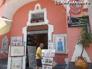 [P16] Ischia Ponte sa ne bucuram ochii!  » foto by balasa violeta
 - 
<span class="allrVoted glyphicon glyphicon-heart hidden" id="av640262"></span>
<a class="m-l-10 hidden" id="sv640262" onclick="voting_Foto_DelVot(,640262,12624)" role="button">șterge vot <span class="glyphicon glyphicon-remove"></span></a>
<a id="v9640262" class=" c-red"  onclick="voting_Foto_SetVot(640262)" role="button"><span class="glyphicon glyphicon-heart-empty"></span> <b>LIKE</b> = Votează poza</a> <img class="hidden"  id="f640262W9" src="/imagini/loader.gif" border="0" /><span class="AjErrMes hidden" id="e640262ErM"></span>