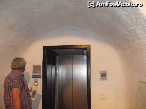 [P57] Castelul Aragonez, la lift!  » foto by balasa violeta
 - 
<span class="allrVoted glyphicon glyphicon-heart hidden" id="av640303"></span>
<a class="m-l-10 hidden" id="sv640303" onclick="voting_Foto_DelVot(,640303,12624)" role="button">șterge vot <span class="glyphicon glyphicon-remove"></span></a>
<a id="v9640303" class=" c-red"  onclick="voting_Foto_SetVot(640303)" role="button"><span class="glyphicon glyphicon-heart-empty"></span> <b>LIKE</b> = Votează poza</a> <img class="hidden"  id="f640303W9" src="/imagini/loader.gif" border="0" /><span class="AjErrMes hidden" id="e640303ErM"></span>
