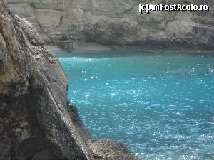[P22] culoarea si claritatea apei de langa Pesterile Albastre (insula Paxos)  » foto by mogly
 - 
<span class="allrVoted glyphicon glyphicon-heart hidden" id="av647073"></span>
<a class="m-l-10 hidden" id="sv647073" onclick="voting_Foto_DelVot(,647073,12630)" role="button">șterge vot <span class="glyphicon glyphicon-remove"></span></a>
<a id="v9647073" class=" c-red"  onclick="voting_Foto_SetVot(647073)" role="button"><span class="glyphicon glyphicon-heart-empty"></span> <b>LIKE</b> = Votează poza</a> <img class="hidden"  id="f647073W9" src="/imagini/loader.gif" border="0" /><span class="AjErrMes hidden" id="e647073ErM"></span>