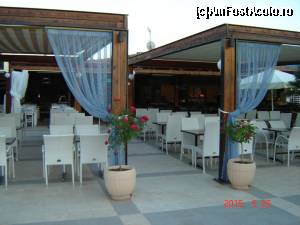 [P23] Taverna unde se servea masa de prânz.  » foto by hlli
 - 
<span class="allrVoted glyphicon glyphicon-heart hidden" id="av624473"></span>
<a class="m-l-10 hidden" id="sv624473" onclick="voting_Foto_DelVot(,624473,12634)" role="button">șterge vot <span class="glyphicon glyphicon-remove"></span></a>
<a id="v9624473" class=" c-red"  onclick="voting_Foto_SetVot(624473)" role="button"><span class="glyphicon glyphicon-heart-empty"></span> <b>LIKE</b> = Votează poza</a> <img class="hidden"  id="f624473W9" src="/imagini/loader.gif" border="0" /><span class="AjErrMes hidden" id="e624473ErM"></span>