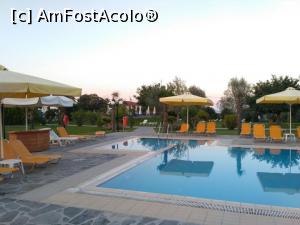 [P04] Piscina mica » foto by fan bulgaria
 - 
<span class="allrVoted glyphicon glyphicon-heart hidden" id="av906996"></span>
<a class="m-l-10 hidden" id="sv906996" onclick="voting_Foto_DelVot(,906996,12634)" role="button">șterge vot <span class="glyphicon glyphicon-remove"></span></a>
<a id="v9906996" class=" c-red"  onclick="voting_Foto_SetVot(906996)" role="button"><span class="glyphicon glyphicon-heart-empty"></span> <b>LIKE</b> = Votează poza</a> <img class="hidden"  id="f906996W9" src="/imagini/loader.gif" border="0" /><span class="AjErrMes hidden" id="e906996ErM"></span>
