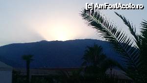 [P23] soarele rasare din mare si apune pe Olimp » foto by Rusu Radu
 - 
<span class="allrVoted glyphicon glyphicon-heart hidden" id="av470628"></span>
<a class="m-l-10 hidden" id="sv470628" onclick="voting_Foto_DelVot(,470628,12634)" role="button">șterge vot <span class="glyphicon glyphicon-remove"></span></a>
<a id="v9470628" class=" c-red"  onclick="voting_Foto_SetVot(470628)" role="button"><span class="glyphicon glyphicon-heart-empty"></span> <b>LIKE</b> = Votează poza</a> <img class="hidden"  id="f470628W9" src="/imagini/loader.gif" border="0" /><span class="AjErrMes hidden" id="e470628ErM"></span>