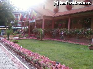 [P08] Langa hotelul Parc se afla Vila Cerbul Albastru » foto by geta10
 - 
<span class="allrVoted glyphicon glyphicon-heart hidden" id="av361191"></span>
<a class="m-l-10 hidden" id="sv361191" onclick="voting_Foto_DelVot(,361191,12635)" role="button">șterge vot <span class="glyphicon glyphicon-remove"></span></a>
<a id="v9361191" class=" c-red"  onclick="voting_Foto_SetVot(361191)" role="button"><span class="glyphicon glyphicon-heart-empty"></span> <b>LIKE</b> = Votează poza</a> <img class="hidden"  id="f361191W9" src="/imagini/loader.gif" border="0" /><span class="AjErrMes hidden" id="e361191ErM"></span>