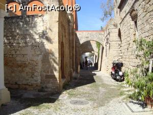 [P13] Strada Gavala, veche ca și vremurile -detaliu » foto by mireille
 - 
<span class="allrVoted glyphicon glyphicon-heart hidden" id="av1016052"></span>
<a class="m-l-10 hidden" id="sv1016052" onclick="voting_Foto_DelVot(,1016052,12653)" role="button">șterge vot <span class="glyphicon glyphicon-remove"></span></a>
<a id="v91016052" class=" c-red"  onclick="voting_Foto_SetVot(1016052)" role="button"><span class="glyphicon glyphicon-heart-empty"></span> <b>LIKE</b> = Votează poza</a> <img class="hidden"  id="f1016052W9" src="/imagini/loader.gif" border="0" /><span class="AjErrMes hidden" id="e1016052ErM"></span>