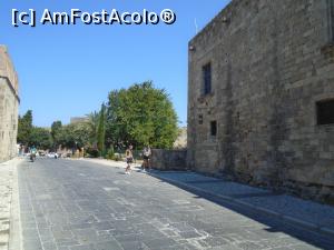 [P45] Piața Argyrokastrou - hanul Auvergne » foto by Carmen Ion
 - 
<span class="allrVoted glyphicon glyphicon-heart hidden" id="av1202919"></span>
<a class="m-l-10 hidden" id="sv1202919" onclick="voting_Foto_DelVot(,1202919,12653)" role="button">șterge vot <span class="glyphicon glyphicon-remove"></span></a>
<a id="v91202919" class=" c-red"  onclick="voting_Foto_SetVot(1202919)" role="button"><span class="glyphicon glyphicon-heart-empty"></span> <b>LIKE</b> = Votează poza</a> <img class="hidden"  id="f1202919W9" src="/imagini/loader.gif" border="0" /><span class="AjErrMes hidden" id="e1202919ErM"></span>