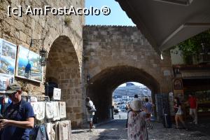 [P06] Ziduri groase de 12 m in cetatea Rhodos...si comert peste tot » foto by Dorina9
 - 
<span class="allrVoted glyphicon glyphicon-heart hidden" id="av1154506"></span>
<a class="m-l-10 hidden" id="sv1154506" onclick="voting_Foto_DelVot(,1154506,12653)" role="button">șterge vot <span class="glyphicon glyphicon-remove"></span></a>
<a id="v91154506" class=" c-red"  onclick="voting_Foto_SetVot(1154506)" role="button"><span class="glyphicon glyphicon-heart-empty"></span> <b>LIKE</b> = Votează poza</a> <img class="hidden"  id="f1154506W9" src="/imagini/loader.gif" border="0" /><span class="AjErrMes hidden" id="e1154506ErM"></span>