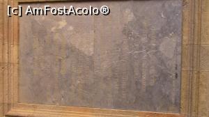 [P31] Placa din marmura aflata la intrarea in curtea interioara care atesta ca intreg edificiul a fost reconditionat la porunca regelui Vittorio Emmanuel al III-lea si prin grija lui Benito Mussolini.  » foto by ovidiuyepi
 - 
<span class="allrVoted glyphicon glyphicon-heart hidden" id="av1029667"></span>
<a class="m-l-10 hidden" id="sv1029667" onclick="voting_Foto_DelVot(,1029667,12653)" role="button">șterge vot <span class="glyphicon glyphicon-remove"></span></a>
<a id="v91029667" class=" c-red"  onclick="voting_Foto_SetVot(1029667)" role="button"><span class="glyphicon glyphicon-heart-empty"></span> <b>LIKE</b> = Votează poza</a> <img class="hidden"  id="f1029667W9" src="/imagini/loader.gif" border="0" /><span class="AjErrMes hidden" id="e1029667ErM"></span>