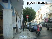 [P19] Magazin de peste,pe strada in Zante. » foto by georgiana
 - 
<span class="allrVoted glyphicon glyphicon-heart hidden" id="av54277"></span>
<a class="m-l-10 hidden" id="sv54277" onclick="voting_Foto_DelVot(,54277,12676)" role="button">șterge vot <span class="glyphicon glyphicon-remove"></span></a>
<a id="v954277" class=" c-red"  onclick="voting_Foto_SetVot(54277)" role="button"><span class="glyphicon glyphicon-heart-empty"></span> <b>LIKE</b> = Votează poza</a> <img class="hidden"  id="f54277W9" src="/imagini/loader.gif" border="0" /><span class="AjErrMes hidden" id="e54277ErM"></span>
