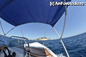 [P61] Navigand spre Marathonisi » foto by Muffin2009*
 - 
<span class="allrVoted glyphicon glyphicon-heart hidden" id="av400993"></span>
<a class="m-l-10 hidden" id="sv400993" onclick="voting_Foto_DelVot(,400993,12677)" role="button">șterge vot <span class="glyphicon glyphicon-remove"></span></a>
<a id="v9400993" class=" c-red"  onclick="voting_Foto_SetVot(400993)" role="button"><span class="glyphicon glyphicon-heart-empty"></span> <b>LIKE</b> = Votează poza</a> <img class="hidden"  id="f400993W9" src="/imagini/loader.gif" border="0" /><span class="AjErrMes hidden" id="e400993ErM"></span>