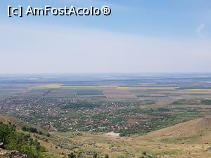 [P15] Satul Greci văzut de pe traseul către vârful Țuțuiatu.  » foto by Floryn81
 - 
<span class="allrVoted glyphicon glyphicon-heart hidden" id="av1068759"></span>
<a class="m-l-10 hidden" id="sv1068759" onclick="voting_Foto_DelVot(,1068759,12680)" role="button">șterge vot <span class="glyphicon glyphicon-remove"></span></a>
<a id="v91068759" class=" c-red"  onclick="voting_Foto_SetVot(1068759)" role="button"><span class="glyphicon glyphicon-heart-empty"></span> <b>LIKE</b> = Votează poza</a> <img class="hidden"  id="f1068759W9" src="/imagini/loader.gif" border="0" /><span class="AjErrMes hidden" id="e1068759ErM"></span>