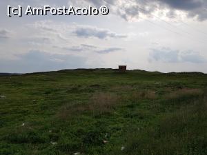 [P37] Cetatea Arrubium din orașul Măcin - locul este unul dezolant, invadat de bălării și gunoaie.  » foto by Floryn81
 - 
<span class="allrVoted glyphicon glyphicon-heart hidden" id="av1068781"></span>
<a class="m-l-10 hidden" id="sv1068781" onclick="voting_Foto_DelVot(,1068781,12680)" role="button">șterge vot <span class="glyphicon glyphicon-remove"></span></a>
<a id="v91068781" class=" c-red"  onclick="voting_Foto_SetVot(1068781)" role="button"><span class="glyphicon glyphicon-heart-empty"></span> <b>LIKE</b> = Votează poza</a> <img class="hidden"  id="f1068781W9" src="/imagini/loader.gif" border="0" /><span class="AjErrMes hidden" id="e1068781ErM"></span>