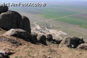 [P25] Munții Măcin, Traseul Culmea Pricopanului, Vârful Vraju și Cariera văzută de sus » foto by mprofeanu
 - 
<span class="allrVoted glyphicon glyphicon-heart hidden" id="av1222018"></span>
<a class="m-l-10 hidden" id="sv1222018" onclick="voting_Foto_DelVot(,1222018,12680)" role="button">șterge vot <span class="glyphicon glyphicon-remove"></span></a>
<a id="v91222018" class=" c-red"  onclick="voting_Foto_SetVot(1222018)" role="button"><span class="glyphicon glyphicon-heart-empty"></span> <b>LIKE</b> = Votează poza</a> <img class="hidden"  id="f1222018W9" src="/imagini/loader.gif" border="0" /><span class="AjErrMes hidden" id="e1222018ErM"></span>