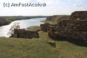 [P24] Turcoaia, jud. Tulcea, Cetatea Troesmis se ridică chiar pe malul Dunării » foto by mprofeanu
 - 
<span class="allrVoted glyphicon glyphicon-heart hidden" id="av1224857"></span>
<a class="m-l-10 hidden" id="sv1224857" onclick="voting_Foto_DelVot(,1224857,12680)" role="button">șterge vot <span class="glyphicon glyphicon-remove"></span></a>
<a id="v91224857" class=" c-red"  onclick="voting_Foto_SetVot(1224857)" role="button"><span class="glyphicon glyphicon-heart-empty"></span> <b>LIKE</b> = Votează poza</a> <img class="hidden"  id="f1224857W9" src="/imagini/loader.gif" border="0" /><span class="AjErrMes hidden" id="e1224857ErM"></span>