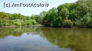 [P44] Pe langa unul din lacurile de la Cetatuia, tot in Parcul National Macin, pe partea cealalta a muntilor.  » foto by Aurici
 - 
<span class="allrVoted glyphicon glyphicon-heart hidden" id="av854371"></span>
<a class="m-l-10 hidden" id="sv854371" onclick="voting_Foto_DelVot(,854371,12680)" role="button">șterge vot <span class="glyphicon glyphicon-remove"></span></a>
<a id="v9854371" class=" c-red"  onclick="voting_Foto_SetVot(854371)" role="button"><span class="glyphicon glyphicon-heart-empty"></span> <b>LIKE</b> = Votează poza</a> <img class="hidden"  id="f854371W9" src="/imagini/loader.gif" border="0" /><span class="AjErrMes hidden" id="e854371ErM"></span>