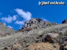 [P05] Munţii Cheii din Parcul Naţional Munţii Măcin - punct de aglomerare de granite cu multiple forme, diaclazate, descuamate sau rotunjite de vânt. » foto by cc_iordachescu
 - 
<span class="allrVoted glyphicon glyphicon-heart hidden" id="av152830"></span>
<a class="m-l-10 hidden" id="sv152830" onclick="voting_Foto_DelVot(,152830,12680)" role="button">șterge vot <span class="glyphicon glyphicon-remove"></span></a>
<a id="v9152830" class=" c-red"  onclick="voting_Foto_SetVot(152830)" role="button"><span class="glyphicon glyphicon-heart-empty"></span> <b>LIKE</b> = Votează poza</a> <img class="hidden"  id="f152830W9" src="/imagini/loader.gif" border="0" /><span class="AjErrMes hidden" id="e152830ErM"></span>