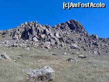 [P09] Munţii Cheii din Parcul Naţional Munţii Măcin - cetăţi de granit, atacate în sute de milioane de ani de apă şi vânt. Rezistă! » foto by cc_iordachescu
 - 
<span class="allrVoted glyphicon glyphicon-heart hidden" id="av152834"></span>
<a class="m-l-10 hidden" id="sv152834" onclick="voting_Foto_DelVot(,152834,12680)" role="button">șterge vot <span class="glyphicon glyphicon-remove"></span></a>
<a id="v9152834" class=" c-red"  onclick="voting_Foto_SetVot(152834)" role="button"><span class="glyphicon glyphicon-heart-empty"></span> <b>LIKE</b> = Votează poza</a> <img class="hidden"  id="f152834W9" src="/imagini/loader.gif" border="0" /><span class="AjErrMes hidden" id="e152834ErM"></span>
