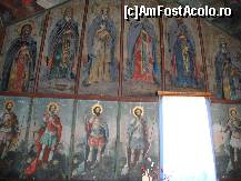 [P31] Pereții conțin icoane pictate pe lemn ale diverșilor sfinți.  » foto by Floryn81
 - 
<span class="allrVoted glyphicon glyphicon-heart hidden" id="av382905"></span>
<a class="m-l-10 hidden" id="sv382905" onclick="voting_Foto_DelVot(,382905,12715)" role="button">șterge vot <span class="glyphicon glyphicon-remove"></span></a>
<a id="v9382905" class=" c-red"  onclick="voting_Foto_SetVot(382905)" role="button"><span class="glyphicon glyphicon-heart-empty"></span> <b>LIKE</b> = Votează poza</a> <img class="hidden"  id="f382905W9" src="/imagini/loader.gif" border="0" /><span class="AjErrMes hidden" id="e382905ErM"></span>