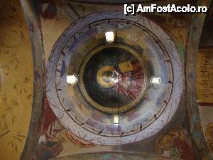 [P32] Mănăstirea Cârnu și împrejurimile sale / Pictură în turla bisericii vechi de la Mănăstirea Cârnu.  » foto by Floryn81
 - 
<span class="allrVoted glyphicon glyphicon-heart hidden" id="av410762"></span>
<a class="m-l-10 hidden" id="sv410762" onclick="voting_Foto_DelVot(,410762,12715)" role="button">șterge vot <span class="glyphicon glyphicon-remove"></span></a>
<a id="v9410762" class=" c-red"  onclick="voting_Foto_SetVot(410762)" role="button"><span class="glyphicon glyphicon-heart-empty"></span> <b>LIKE</b> = Votează poza</a> <img class="hidden"  id="f410762W9" src="/imagini/loader.gif" border="0" /><span class="AjErrMes hidden" id="e410762ErM"></span>