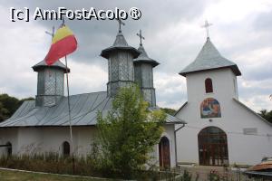 [P28] Schitul Cetățuia Județul Buzău, Construcții noi, Paraclisul și Clopotnița » foto by mprofeanu
 - 
<span class="allrVoted glyphicon glyphicon-heart hidden" id="av1412671"></span>
<a class="m-l-10 hidden" id="sv1412671" onclick="voting_Foto_DelVot(,1412671,12715)" role="button">șterge vot <span class="glyphicon glyphicon-remove"></span></a>
<a id="v91412671" class=" c-red"  onclick="voting_Foto_SetVot(1412671)" role="button"><span class="glyphicon glyphicon-heart-empty"></span> <b>LIKE</b> = Votează poza</a> <img class="hidden"  id="f1412671W9" src="/imagini/loader.gif" border="0" /><span class="AjErrMes hidden" id="e1412671ErM"></span>