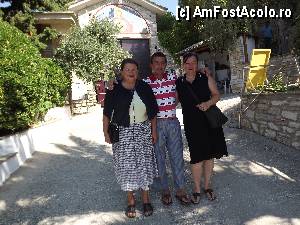 [P24] suntem bucurosi, intram la manastire! » foto by ninel*
 - 
<span class="allrVoted glyphicon glyphicon-heart hidden" id="av365078"></span>
<a class="m-l-10 hidden" id="sv365078" onclick="voting_Foto_DelVot(,365078,12716)" role="button">șterge vot <span class="glyphicon glyphicon-remove"></span></a>
<a id="v9365078" class=" c-red"  onclick="voting_Foto_SetVot(365078)" role="button"><span class="glyphicon glyphicon-heart-empty"></span> <b>LIKE</b> = Votează poza</a> <img class="hidden"  id="f365078W9" src="/imagini/loader.gif" border="0" /><span class="AjErrMes hidden" id="e365078ErM"></span>