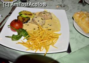 [P09] Cafe De Chinitas - și felul doi » foto by Dragoș_MD
 - 
<span class="allrVoted glyphicon glyphicon-heart hidden" id="av750356"></span>
<a class="m-l-10 hidden" id="sv750356" onclick="voting_Foto_DelVot(,750356,12730)" role="button">șterge vot <span class="glyphicon glyphicon-remove"></span></a>
<a id="v9750356" class=" c-red"  onclick="voting_Foto_SetVot(750356)" role="button"><span class="glyphicon glyphicon-heart-empty"></span> <b>LIKE</b> = Votează poza</a> <img class="hidden"  id="f750356W9" src="/imagini/loader.gif" border="0" /><span class="AjErrMes hidden" id="e750356ErM"></span>