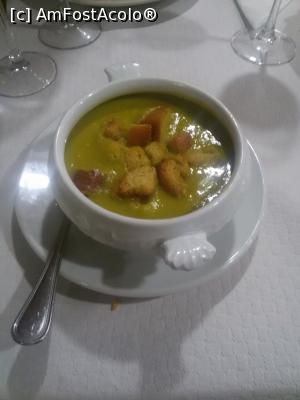 [P12] Cafeteria Buitre, Torrejón de Ardoz - supă cremă de legume » foto by Dragoș_MD
 - 
<span class="allrVoted glyphicon glyphicon-heart hidden" id="av751724"></span>
<a class="m-l-10 hidden" id="sv751724" onclick="voting_Foto_DelVot(,751724,12730)" role="button">șterge vot <span class="glyphicon glyphicon-remove"></span></a>
<a id="v9751724" class=" c-red"  onclick="voting_Foto_SetVot(751724)" role="button"><span class="glyphicon glyphicon-heart-empty"></span> <b>LIKE</b> = Votează poza</a> <img class="hidden"  id="f751724W9" src="/imagini/loader.gif" border="0" /><span class="AjErrMes hidden" id="e751724ErM"></span>