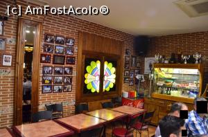 [P05] Cafeteria Buitre, Torrejón de Ardoz - panoplia » foto by Dragoș_MD
 - 
<span class="allrVoted glyphicon glyphicon-heart hidden" id="av751714"></span>
<a class="m-l-10 hidden" id="sv751714" onclick="voting_Foto_DelVot(,751714,12730)" role="button">șterge vot <span class="glyphicon glyphicon-remove"></span></a>
<a id="v9751714" class=" c-red"  onclick="voting_Foto_SetVot(751714)" role="button"><span class="glyphicon glyphicon-heart-empty"></span> <b>LIKE</b> = Votează poza</a> <img class="hidden"  id="f751714W9" src="/imagini/loader.gif" border="0" /><span class="AjErrMes hidden" id="e751714ErM"></span>