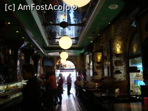 [P12] Am intrat in taverna lui Tirso de Molina, statuia lui pute afara, la 20 de metri » foto by mireille
 - 
<span class="allrVoted glyphicon glyphicon-heart hidden" id="av714077"></span>
<a class="m-l-10 hidden" id="sv714077" onclick="voting_Foto_DelVot(,714077,12730)" role="button">șterge vot <span class="glyphicon glyphicon-remove"></span></a>
<a id="v9714077" class=" c-red"  onclick="voting_Foto_SetVot(714077)" role="button"><span class="glyphicon glyphicon-heart-empty"></span> <b>LIKE</b> = Votează poza</a> <img class="hidden"  id="f714077W9" src="/imagini/loader.gif" border="0" /><span class="AjErrMes hidden" id="e714077ErM"></span>