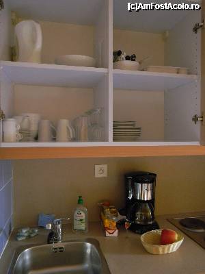 [P05] Dotari dulap bucatarie » foto by MCM
 - 
<span class="allrVoted glyphicon glyphicon-heart hidden" id="av366278"></span>
<a class="m-l-10 hidden" id="sv366278" onclick="voting_Foto_DelVot(,366278,12742)" role="button">șterge vot <span class="glyphicon glyphicon-remove"></span></a>
<a id="v9366278" class=" c-red"  onclick="voting_Foto_SetVot(366278)" role="button"><span class="glyphicon glyphicon-heart-empty"></span> <b>LIKE</b> = Votează poza</a> <img class="hidden"  id="f366278W9" src="/imagini/loader.gif" border="0" /><span class="AjErrMes hidden" id="e366278ErM"></span>