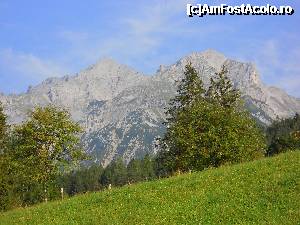 [P04] Masivul Dachstein, peisajul din fata pensiunii » foto by cecip
 - 
<span class="allrVoted glyphicon glyphicon-heart hidden" id="av366313"></span>
<a class="m-l-10 hidden" id="sv366313" onclick="voting_Foto_DelVot(,366313,12743)" role="button">șterge vot <span class="glyphicon glyphicon-remove"></span></a>
<a id="v9366313" class=" c-red"  onclick="voting_Foto_SetVot(366313)" role="button"><span class="glyphicon glyphicon-heart-empty"></span> <b>LIKE</b> = Votează poza</a> <img class="hidden"  id="f366313W9" src="/imagini/loader.gif" border="0" /><span class="AjErrMes hidden" id="e366313ErM"></span>